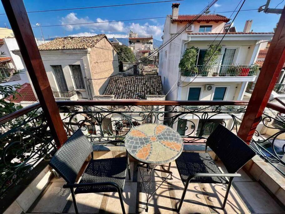 Appartamento Στούντιο Κέντρου Άνω Πόλης Πάτρας Esterno foto