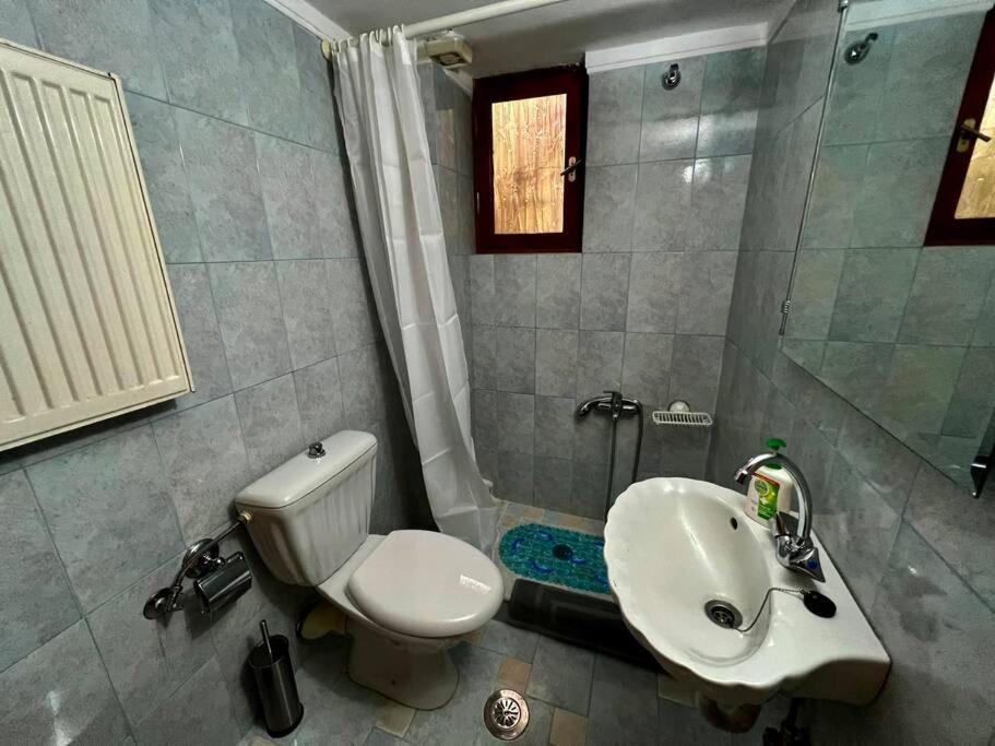 Appartamento Στούντιο Κέντρου Άνω Πόλης Πάτρας Esterno foto